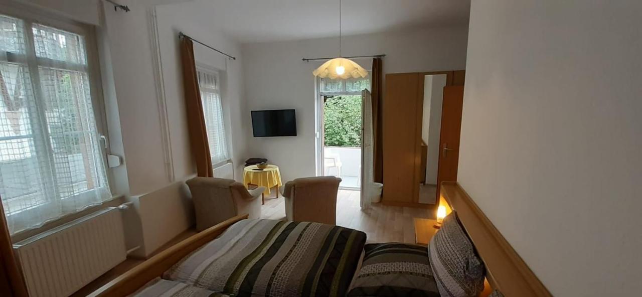 Gaestehaus Viktoria Bad Bertrich Bagian luar foto